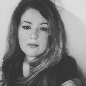 Meet your Posher, Natalia hillary